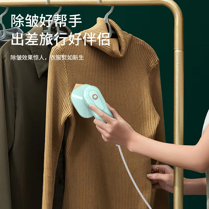 Plancha de vapor para ropa manual y fácil de usar.