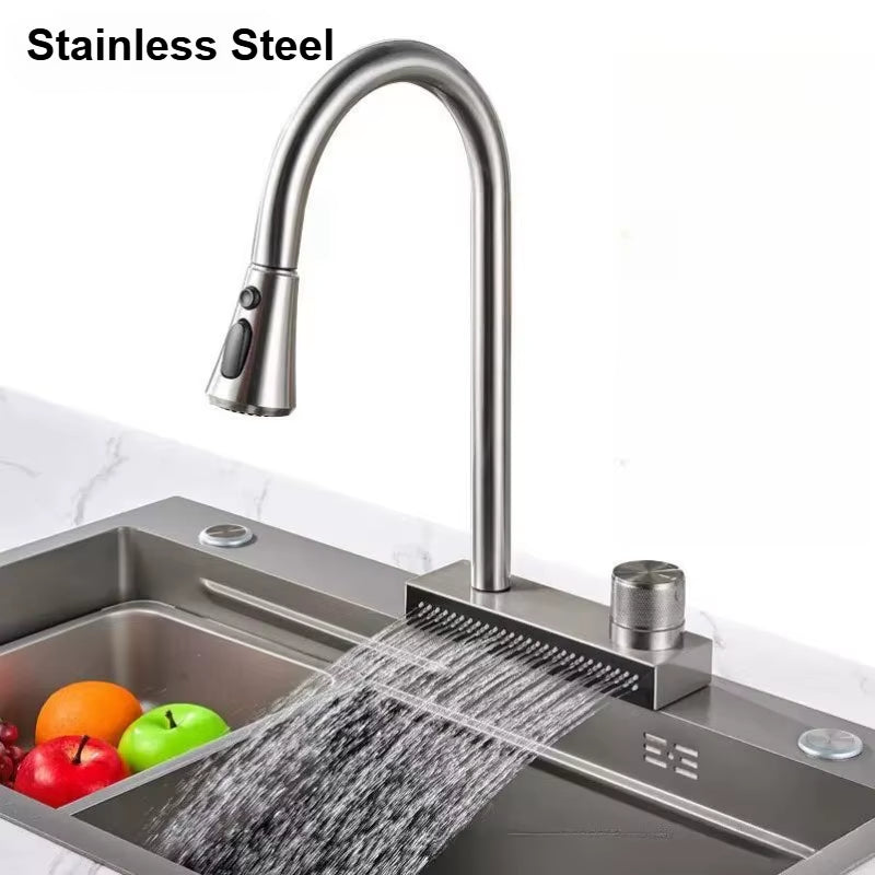 Grifo de cascada en acero inoxidable frio y  caliente.